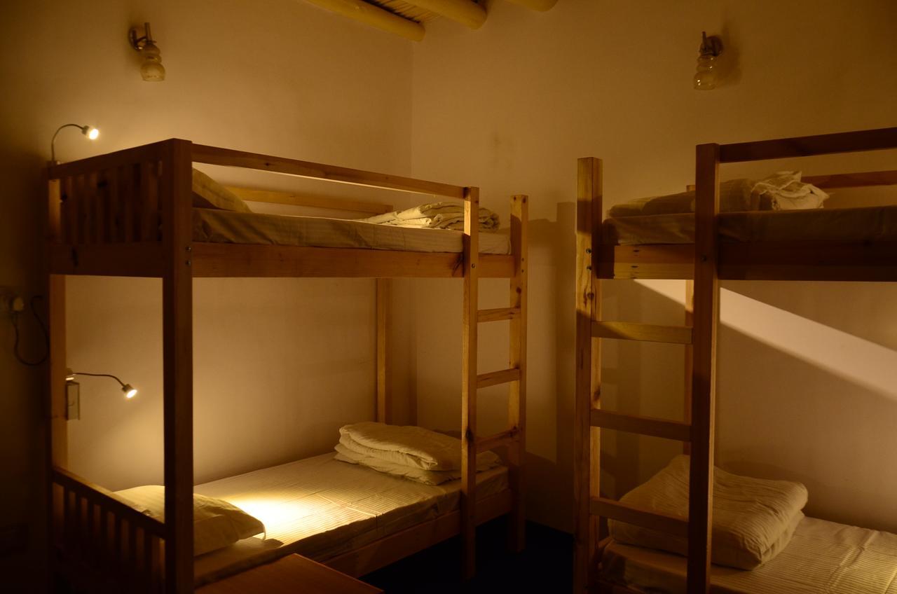 Raybo Hostel เลห์ ภายนอก รูปภาพ